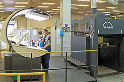 ������-����� ��������� �������� ������ Roland 906LV 