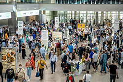 RosUpack � Printech: ����� 400 ���������� �� 18 ����� 