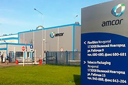 � ���������� ������� �������� Amcor ������� ����� 400 ��� ������