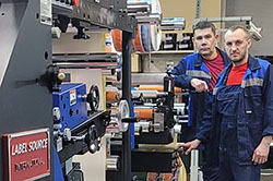 � ����������� ����������� ������ � ������ ������ ������� ������ Label Source