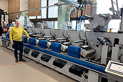 Сервоприводная флексографская машина Weigang запущена в эксплуатацию в Санкт-Петербурге